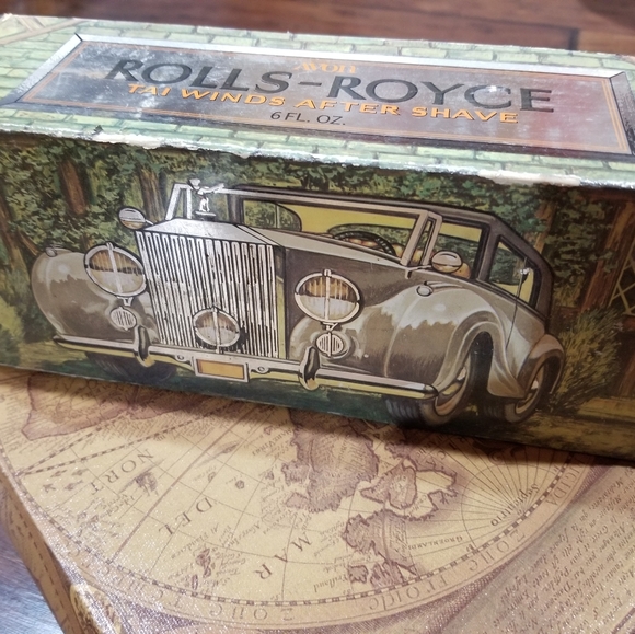 Vintage Avon after shave - Picture 10 of 16